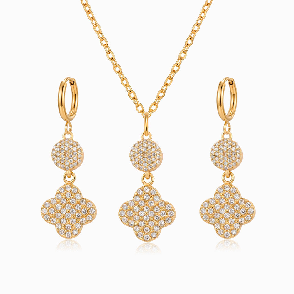 Conjunto 3 Peças Colar e Brincos Trevo em Aço Inoxidável