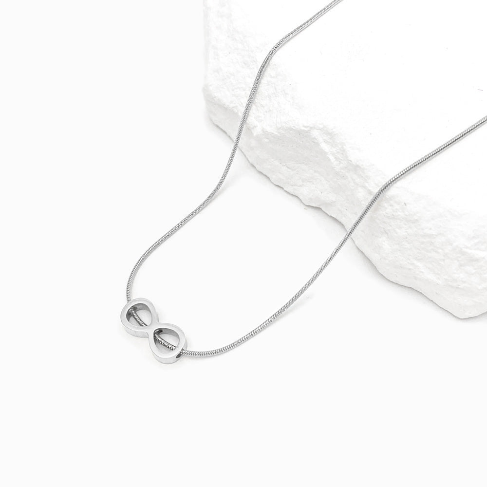 Colar Símbolo do Infinito em Aço Inoxidável - Moderno & Minimalista